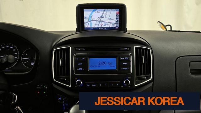 2019 Hyundai The New Grand Starex - Thumbnail 19