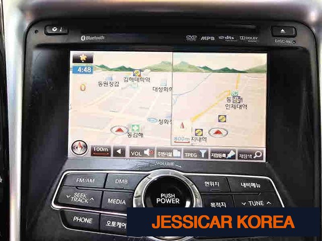 2010 Hyundai YF Sonata - Thumbnail 9