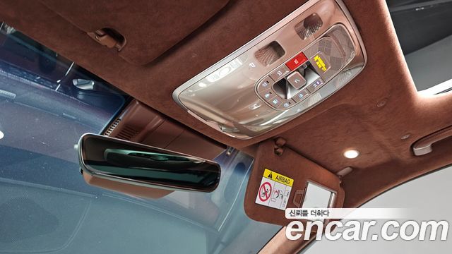 2022 Genesis G90 (RS4) - Thumbnail 15