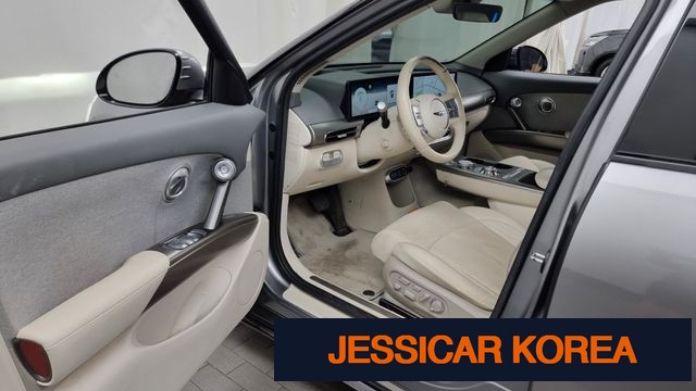 2022 Genesis GV60 - Thumbnail 7