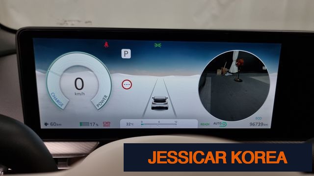 2022 Genesis GV60 - Thumbnail 15
