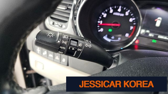 2016 Kia All New Carnival - Thumbnail 17