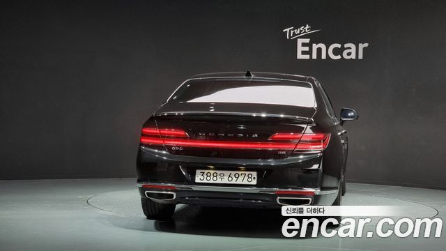 2019 Genesis G90 - Thumbnail 13