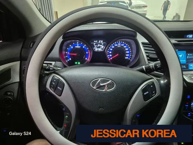 2015 Hyundai The New Avante - Thumbnail 10