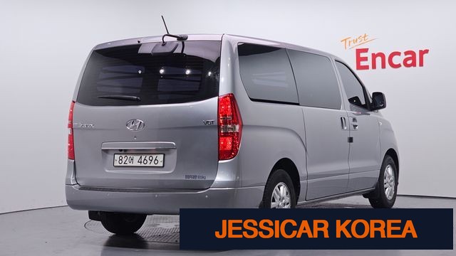 2019 Hyundai The New Grand Starex - Thumbnail 8