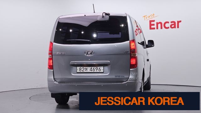 2019 Hyundai The New Grand Starex - Thumbnail 10