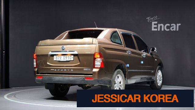 2017 KG Mobility The New Korando Sports - Thumbnail 4