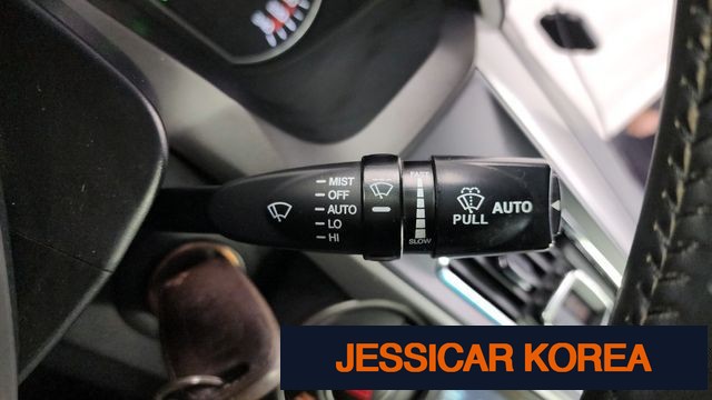 2017 KG Mobility The New Korando Sports - Thumbnail 6