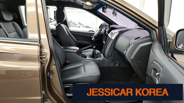 2017 KG Mobility The New Korando Sports - Thumbnail 10