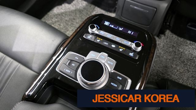 2019 Genesis G90 - Thumbnail 6