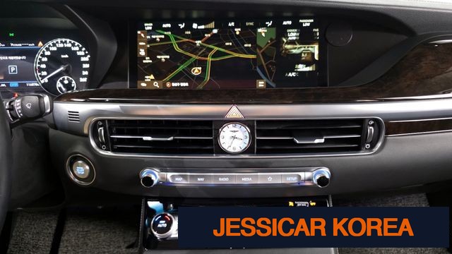 2019 Genesis G90 - Thumbnail 12
