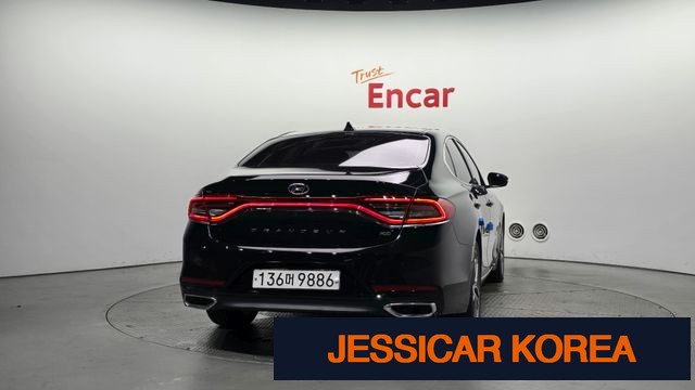 2019 Hyundai Grandeur IG - Thumbnail 9