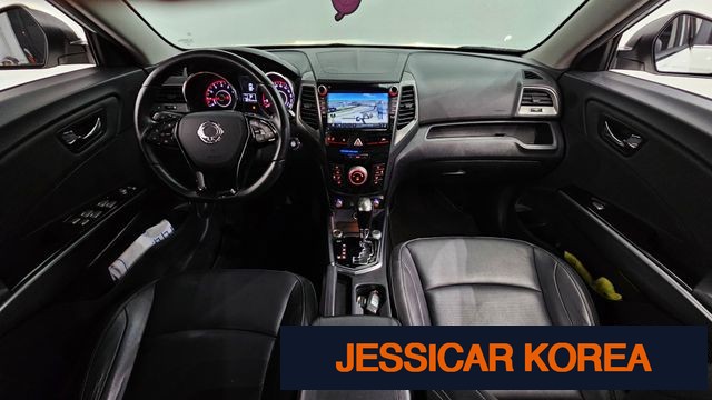2018 KG Mobility tivoli armor - Thumbnail 2