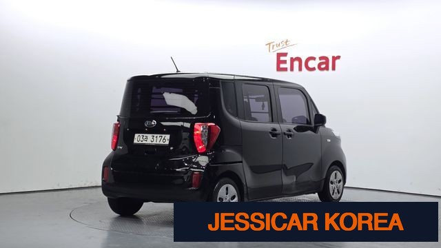 2017 Kia Ray - Thumbnail 9