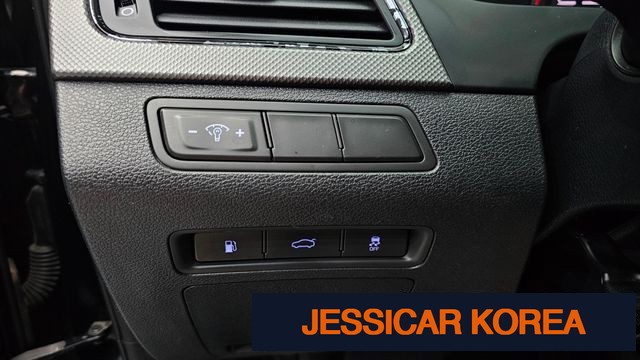 2015 Hyundai LF Sonata - Thumbnail 9