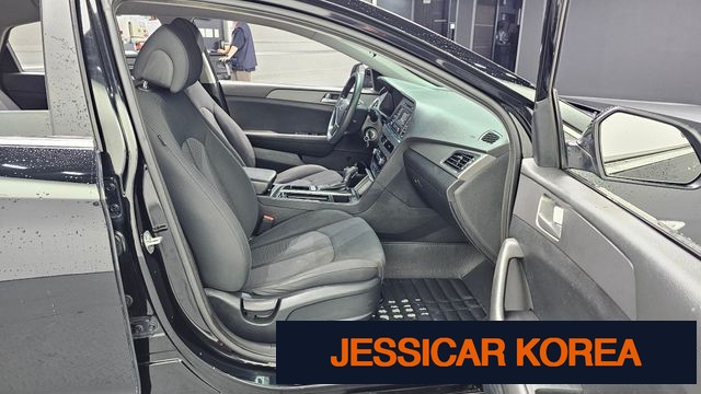 2015 Hyundai LF Sonata - Thumbnail 17