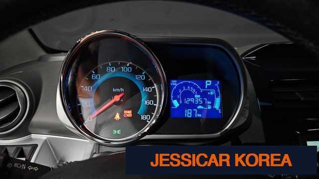 2015 Chevrolet Spark - Thumbnail 18