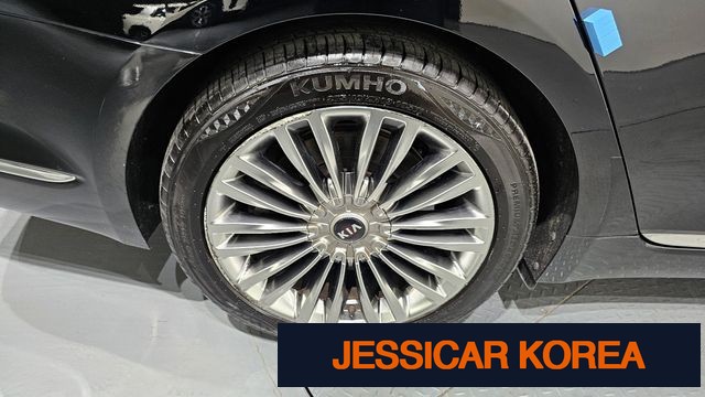2021 Kia The K9 - Thumbnail 6