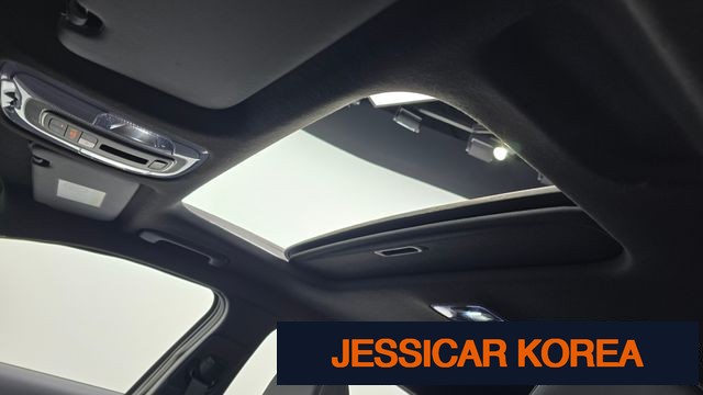 2025 Hyundai The New Avante (CN7) - Thumbnail 13