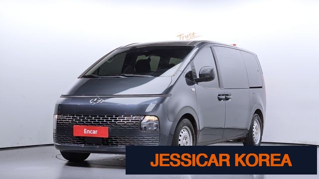 2022 Hyundai Staria - Thumbnail 8