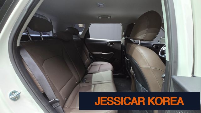 2019 Kia soul booster - Thumbnail 3