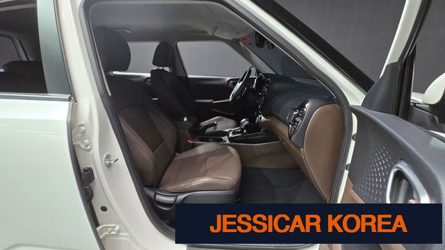 2019 Kia soul booster - Thumbnail 10