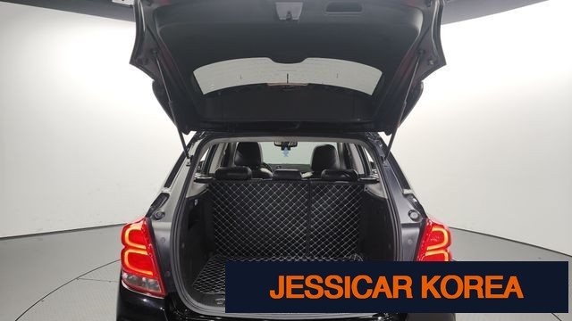 2018 Chevrolet The New Trax - Thumbnail 2
