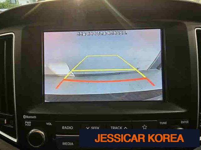 2021 Hyundai The New Grand Starex - Thumbnail 9