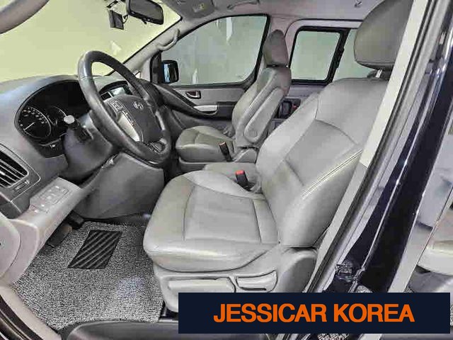 2021 Hyundai The New Grand Starex - Thumbnail 14