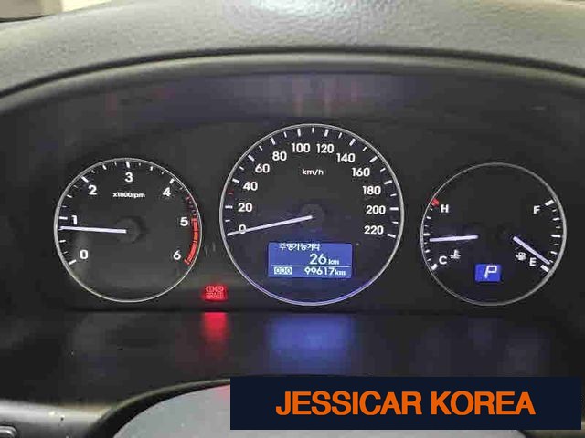 2021 Hyundai The New Grand Starex - Thumbnail 16