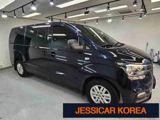 2021 Hyundai The New Grand Starex - Thumbnail 20