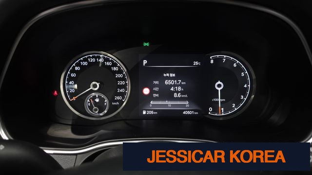 2023 Genesis GV80 - Thumbnail 2