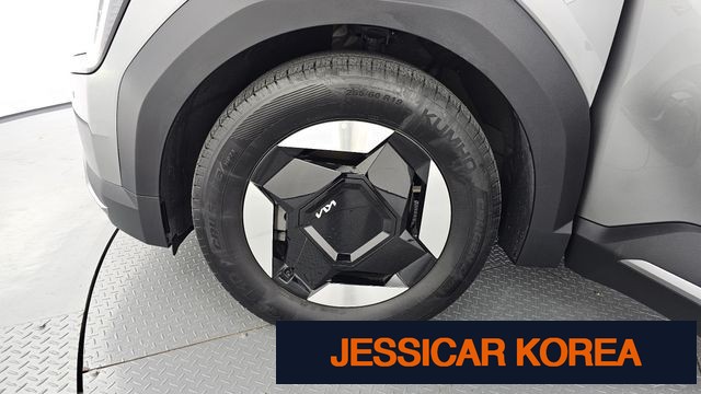 2024 Kia EV9 - Thumbnail 7