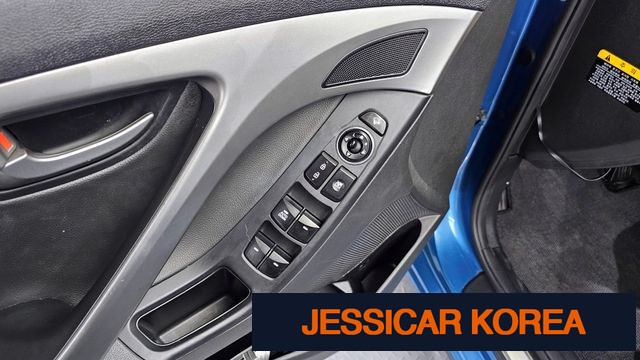 2016 Hyundai The New Avante - Thumbnail 3