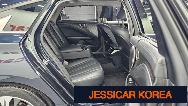 2022 Kia K8 - Thumbnail 9