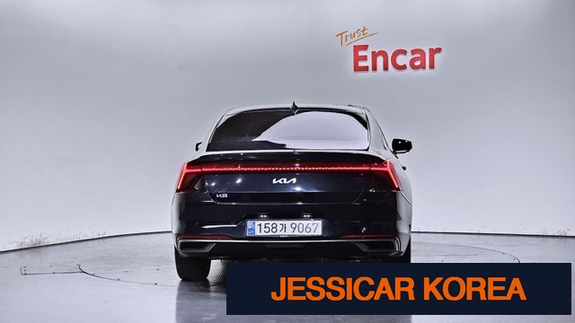 2022 Kia K8 - Thumbnail 11