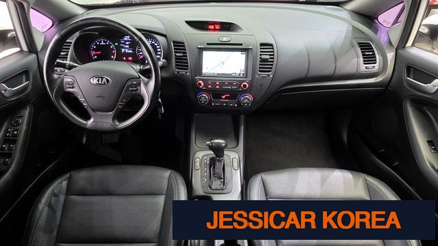 2015 Kia K3 - Thumbnail 3