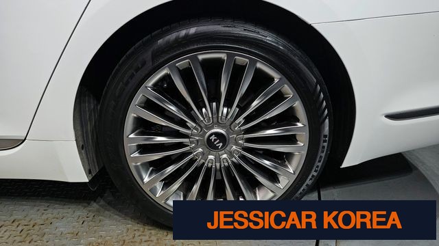 2019 Kia The K9 - Thumbnail 9