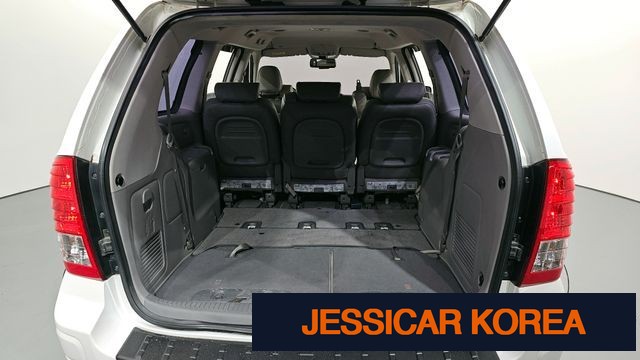 2014 Kia Carnival R - Thumbnail 6