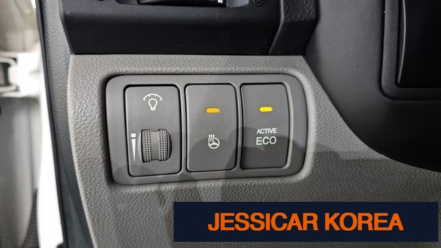 2014 Kia Carnival R - Thumbnail 17