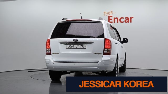 2014 Kia Carnival R - Thumbnail 19