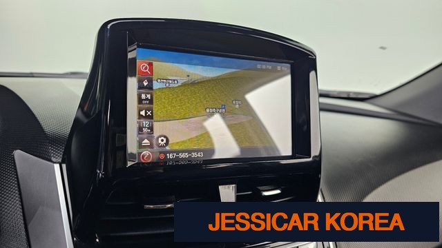 2012 Hyundai Accent (new model) - Thumbnail 20