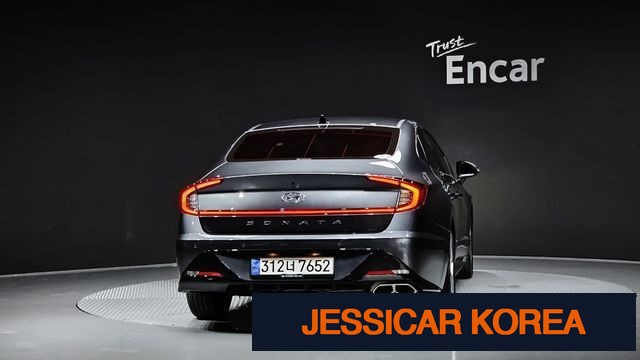 2023 Hyundai Sonata (DN8) - Thumbnail 8