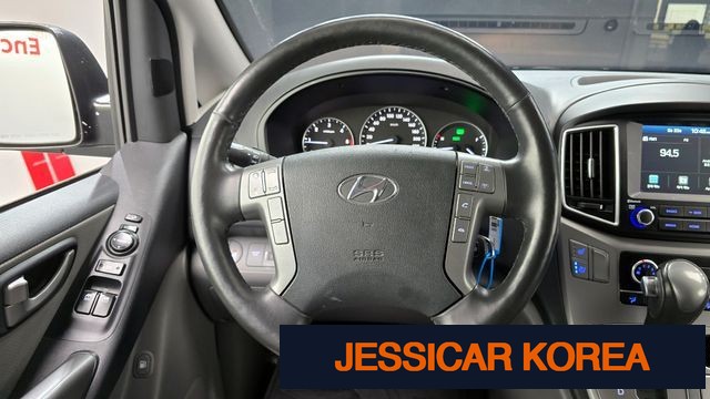 2021 Hyundai The New Grand Starex - Thumbnail 4
