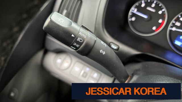 2021 Hyundai The New Grand Starex - Thumbnail 16