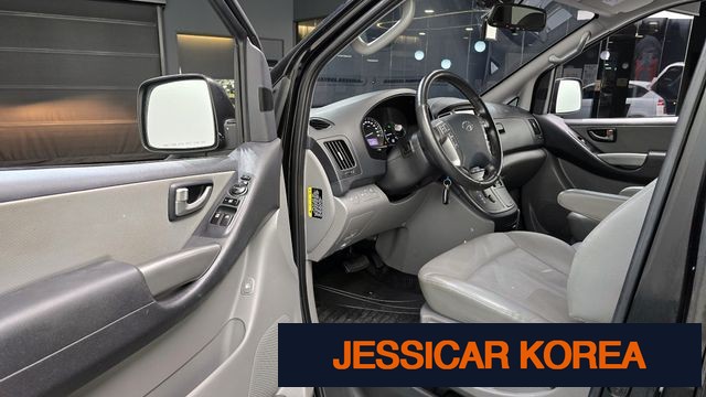 2021 Hyundai The New Grand Starex - Thumbnail 17