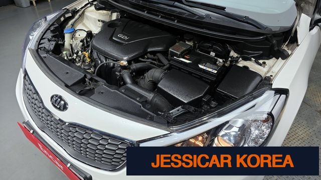 2014 Kia K3 - Thumbnail 2