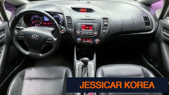 2014 Kia K3 - Thumbnail 4