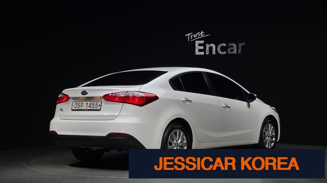2014 Kia K3 - Thumbnail 20