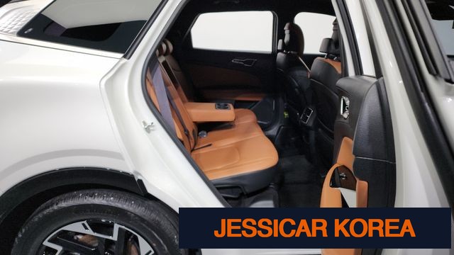 2022 Kia Sportage 5th Gen - Thumbnail 8